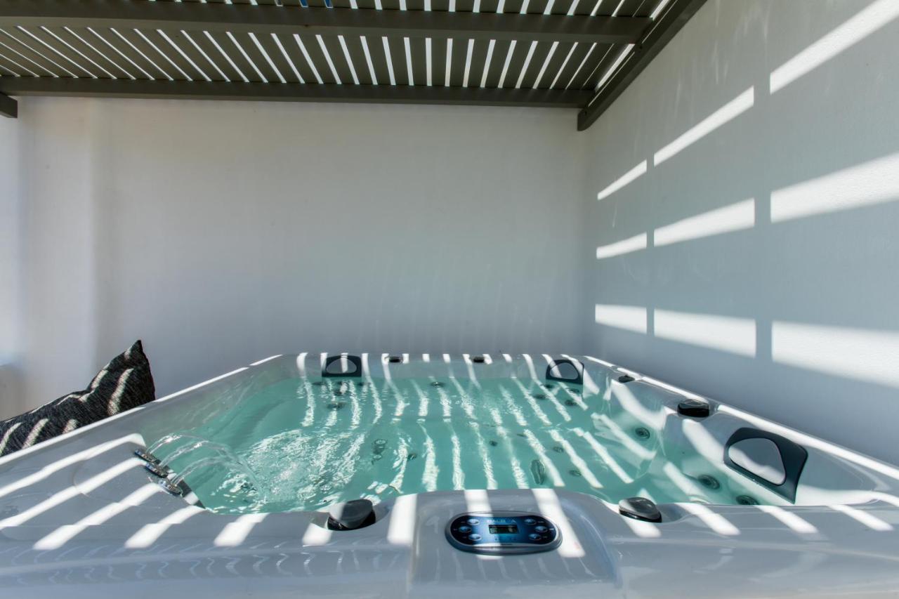 Arsenis Luxury Villas Pláka Zewnętrze zdjęcie