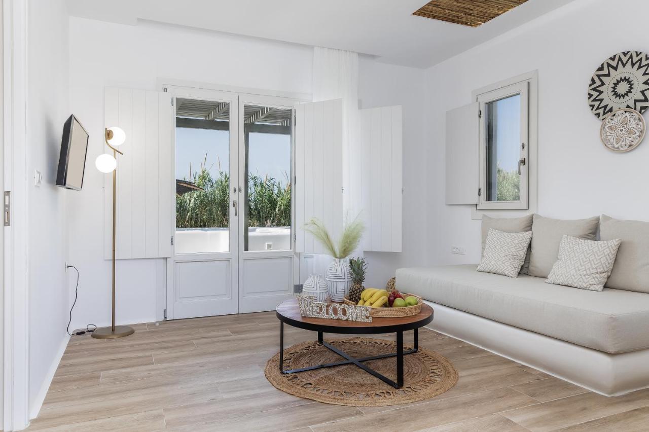 Arsenis Luxury Villas Pláka Zewnętrze zdjęcie